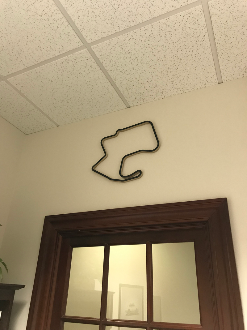 Illustration for article titled Oppoffice Decor